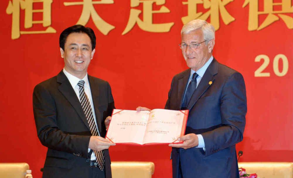 埃文斯在今年夏窗即将关闭之前加盟了曼联，当时他只是期待着在球队中能够有一席之地。